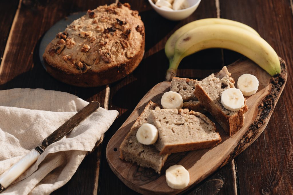 Jak zrobić pyszny chleb bananowy – prosty przepis!